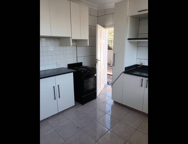 3 BEDROOM PROPERTY TO RENT IN PARK HILL